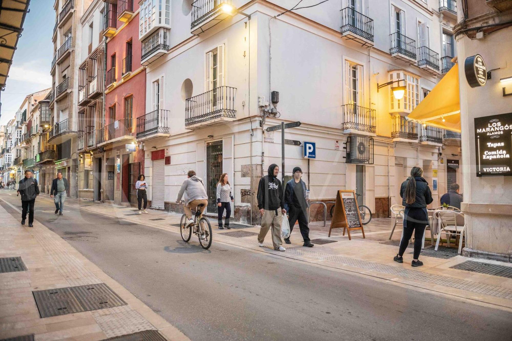 Apartment With Balcony In The Heart Of Malaga By Rems Exterior photo